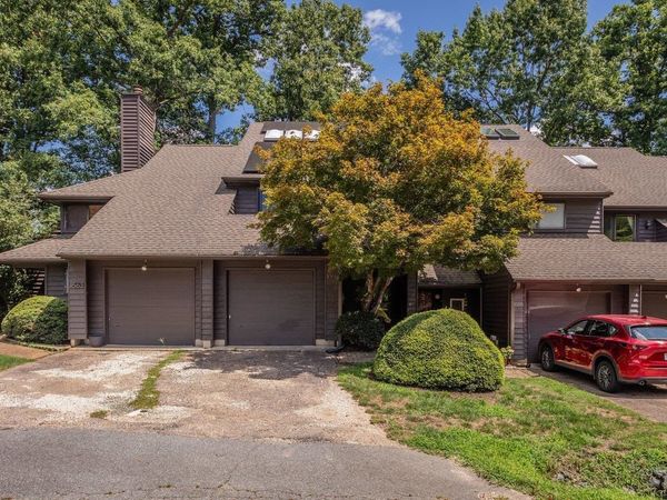 1561 BIRNAM DR, CHARLOTTESVILLE, VA 22901