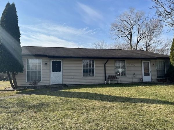 3013 Hilton Street NW, Massillon, OH 44646