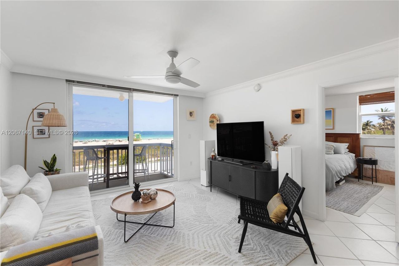 401 Ocean Dr, Unit 316, Miami Beach, FL 33139 Photo