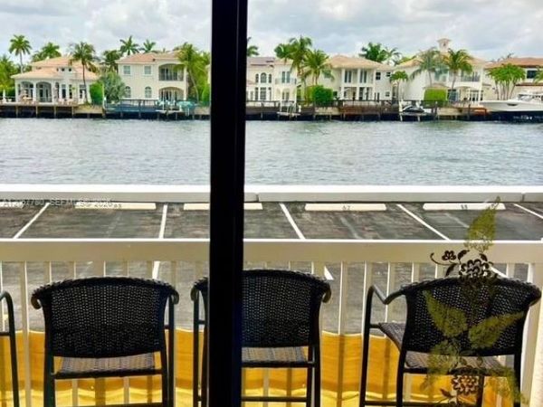 1500 S Ocean Dr , Unit 1E, Hollywood, FL 33019