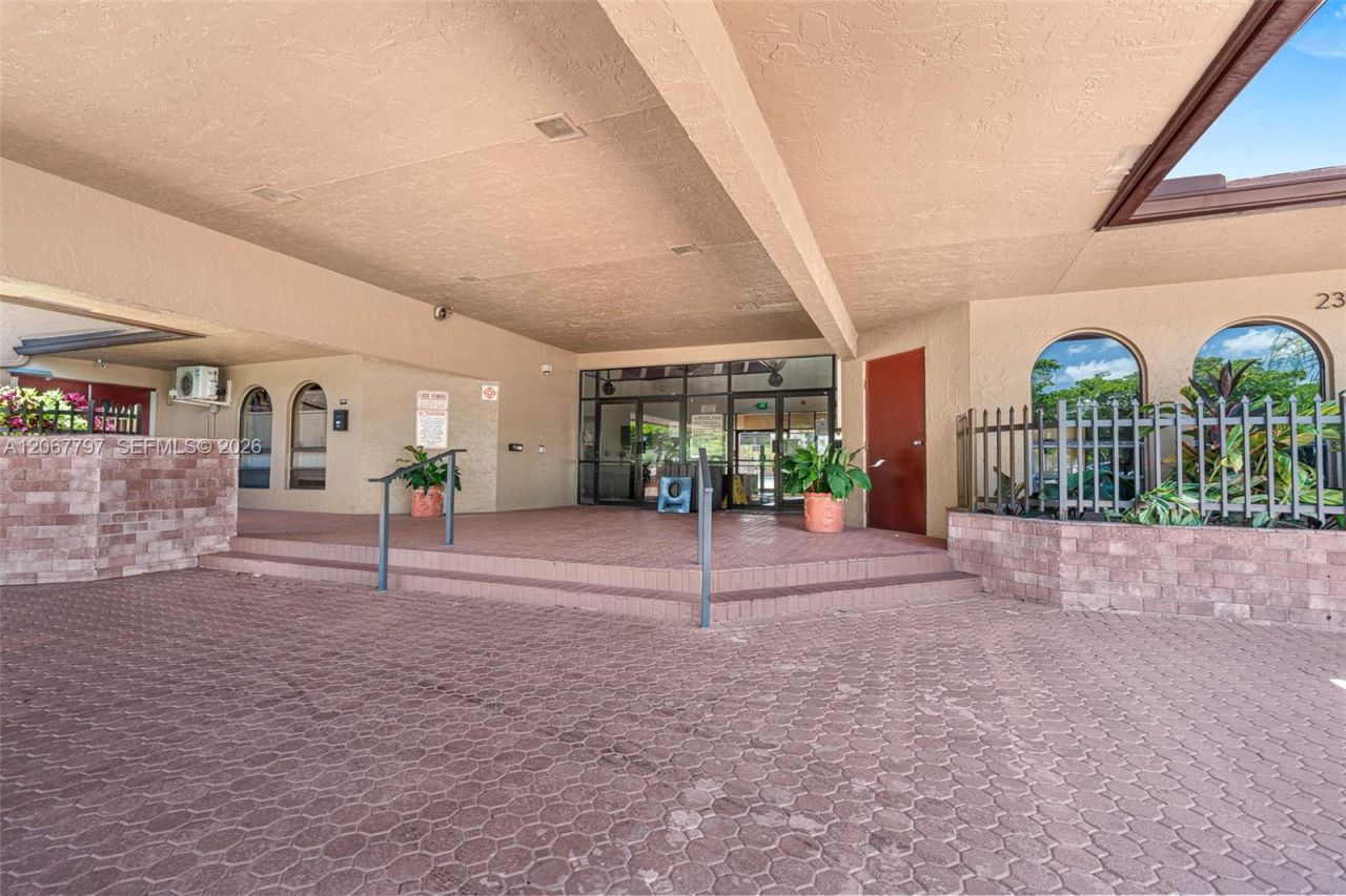 2214 NW 39th Ave , Coconut Creek, FL 33066 Photo