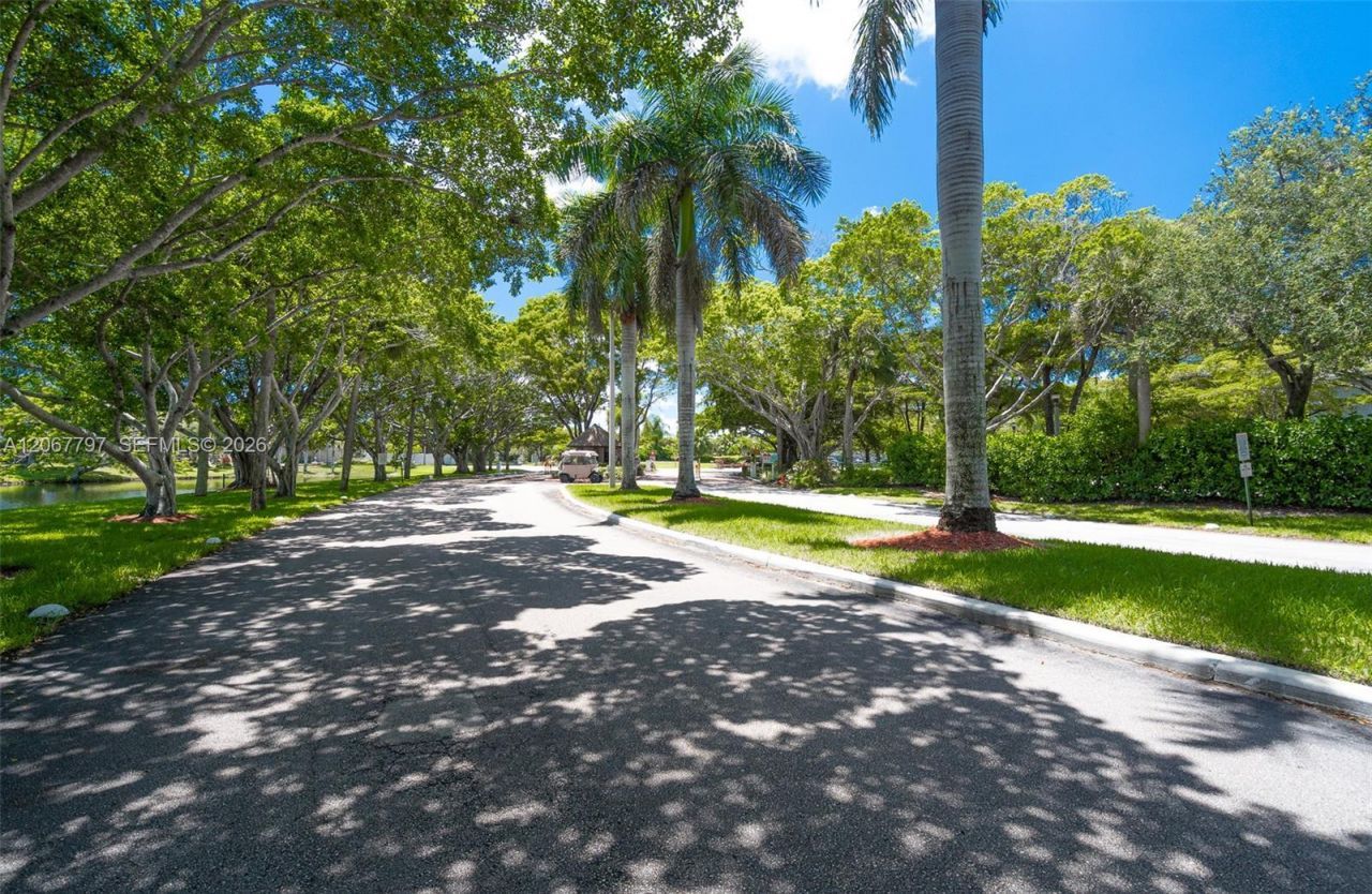 2214 NW 39th Ave , Coconut Creek, FL 33066 Photo