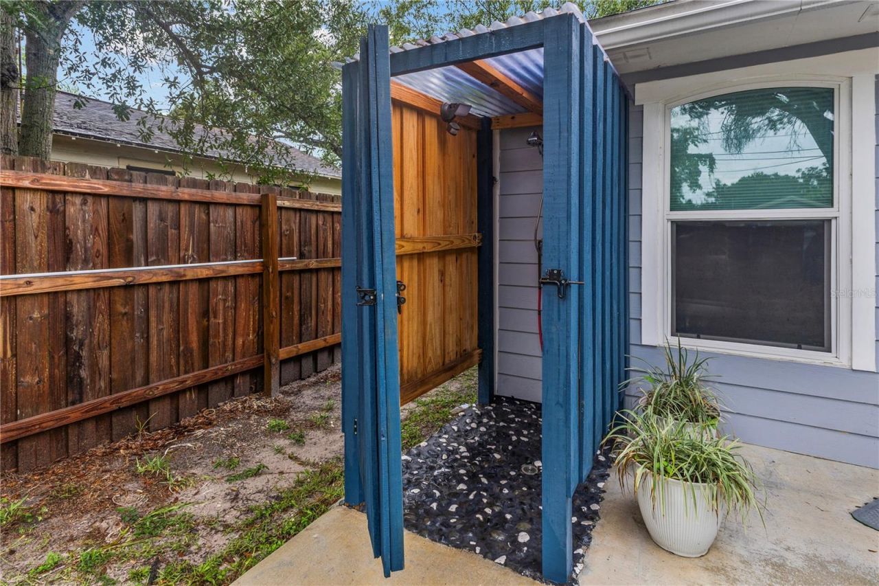 4034 40th Avenue N, Saint Petersburg, FL 33714 Photo