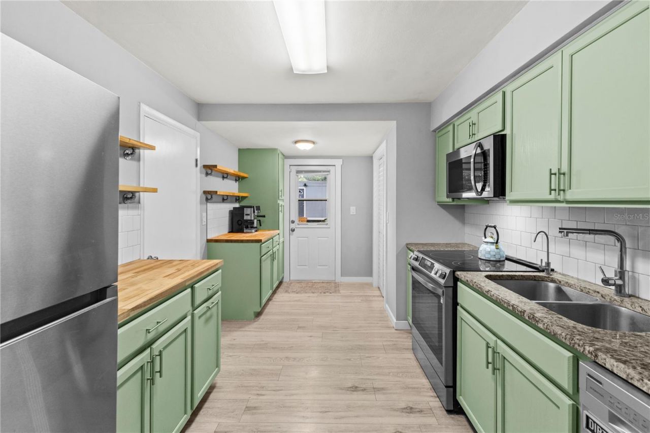 4034 40th Avenue N, Saint Petersburg, FL 33714 Photo