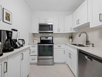 3221 S Ocean Boulevard, Unit 405, Highland Beach, FL 33487 Photo