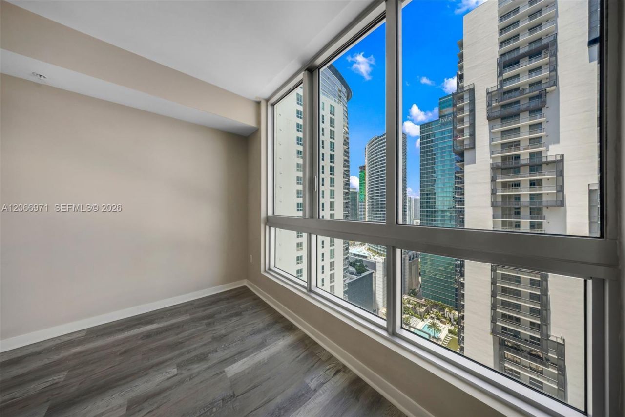 300 S Biscayne Blvd , Unit T-2911, Miami, FL 33131 Photo