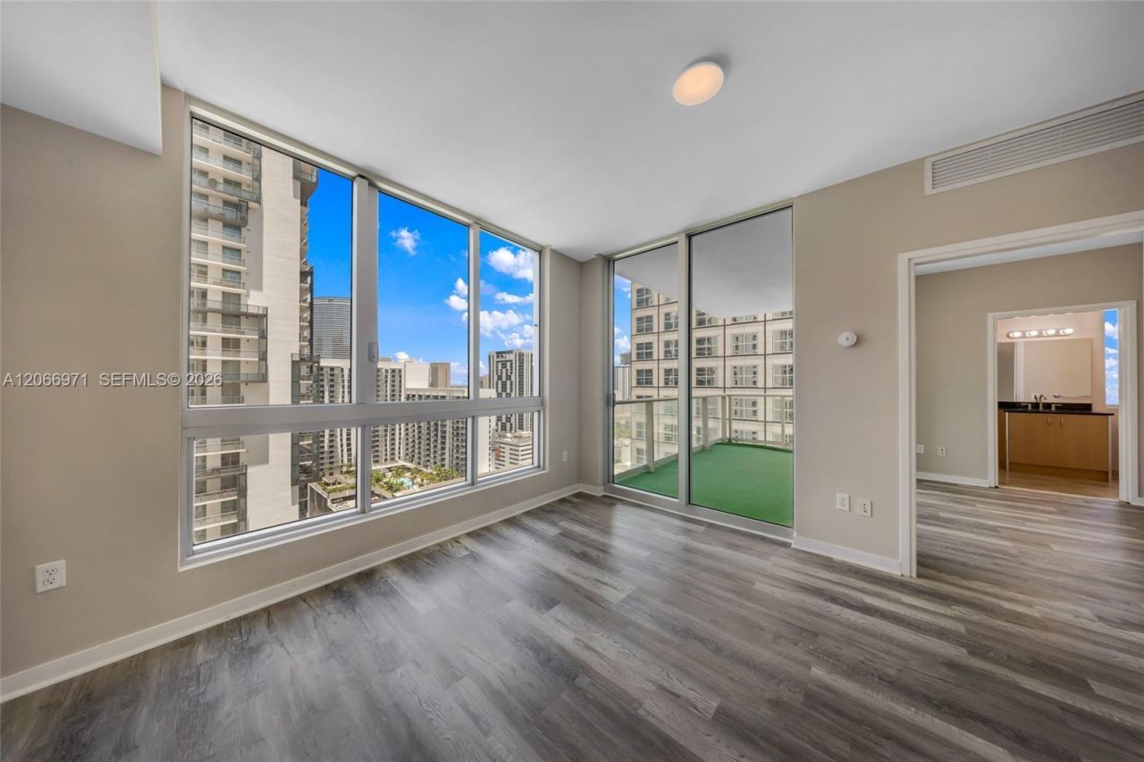 300 S Biscayne Blvd , Unit T-2911, Miami, FL 33131 Photo