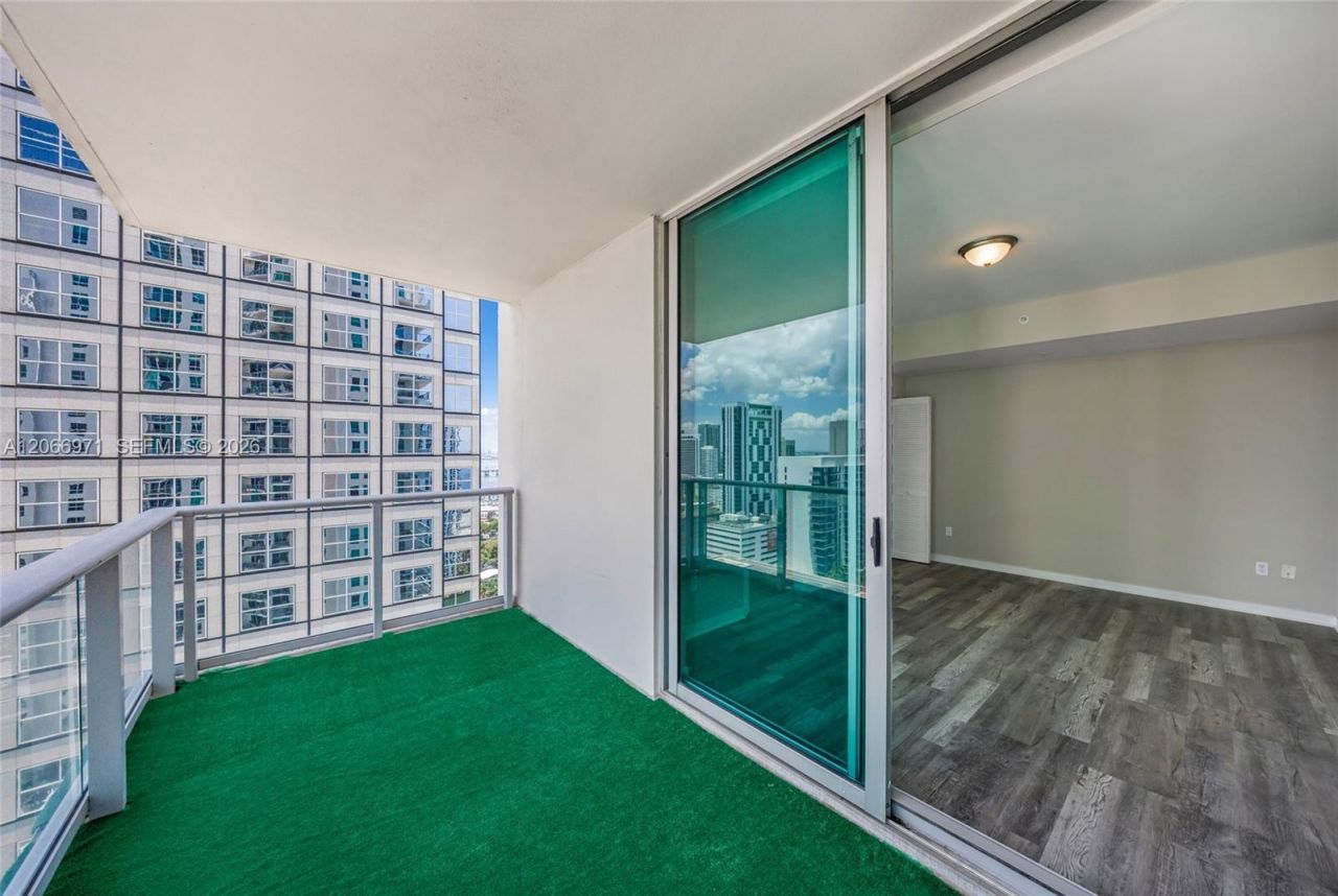 300 S Biscayne Blvd , Unit T-2911, Miami, FL 33131 Photo
