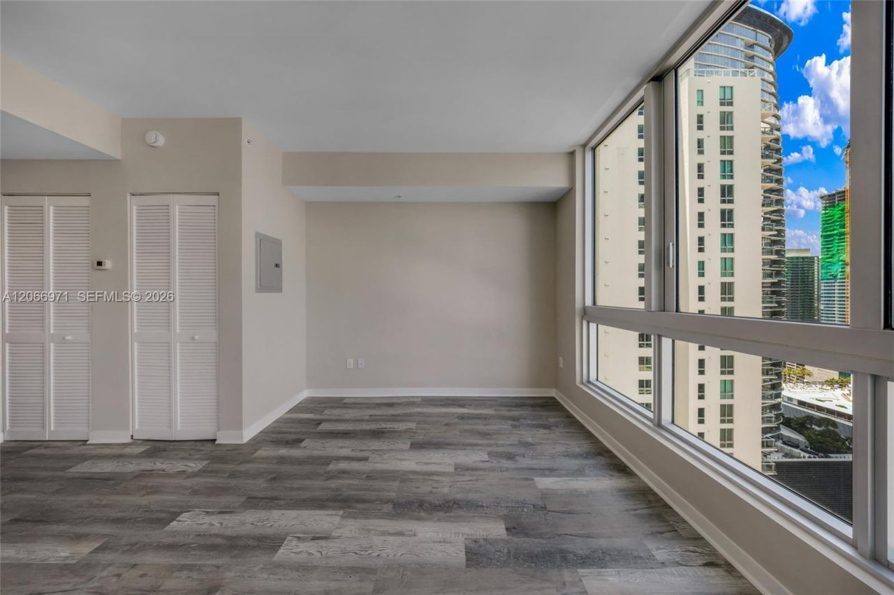 300 S Biscayne Blvd , Unit T-2911, Miami, FL 33131 Photo