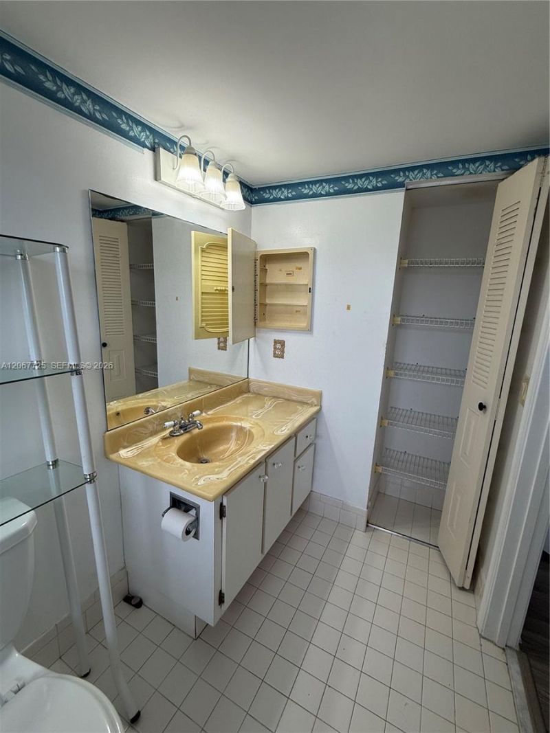 150 SW 134th Way , Unit 314R, Pembroke Pines, FL 33027 Photo