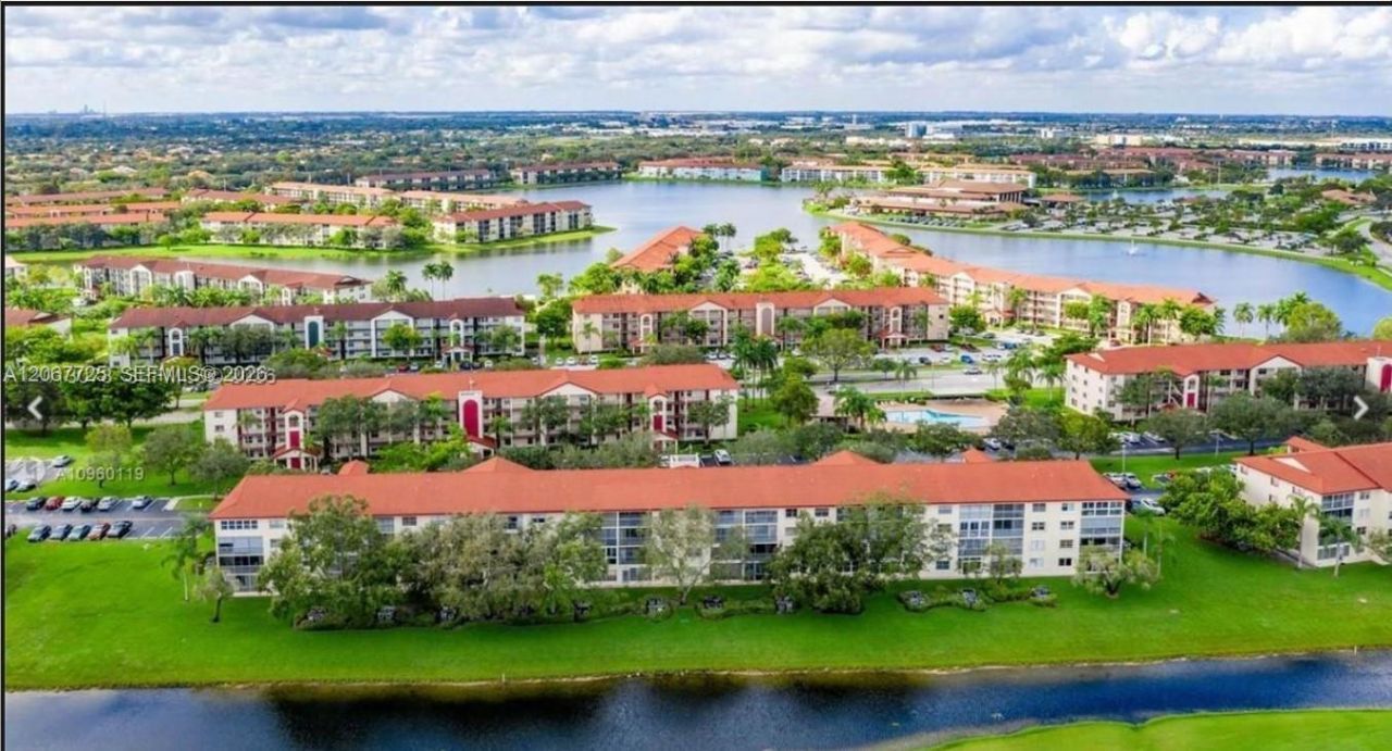 150 SW 134th Way , Unit 314R, Pembroke Pines, FL 33027 Photo