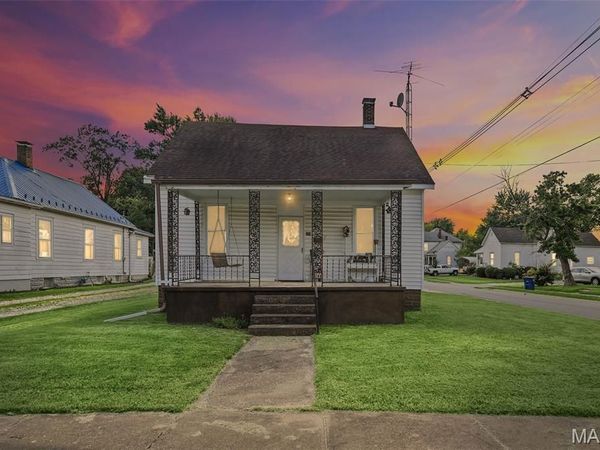 229 N Vine Street , Sparta, IL 62286
