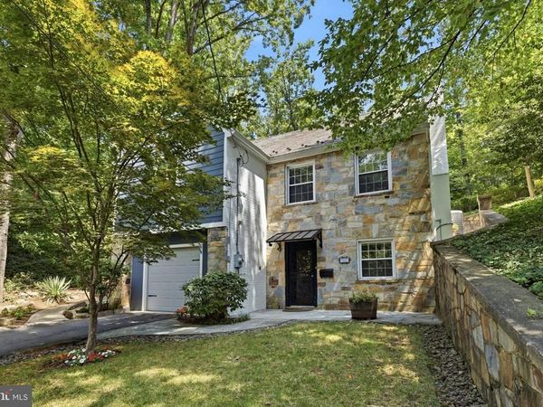2617 S ARLINGTON RIDGE ROAD, ARLINGTON, VA 22202