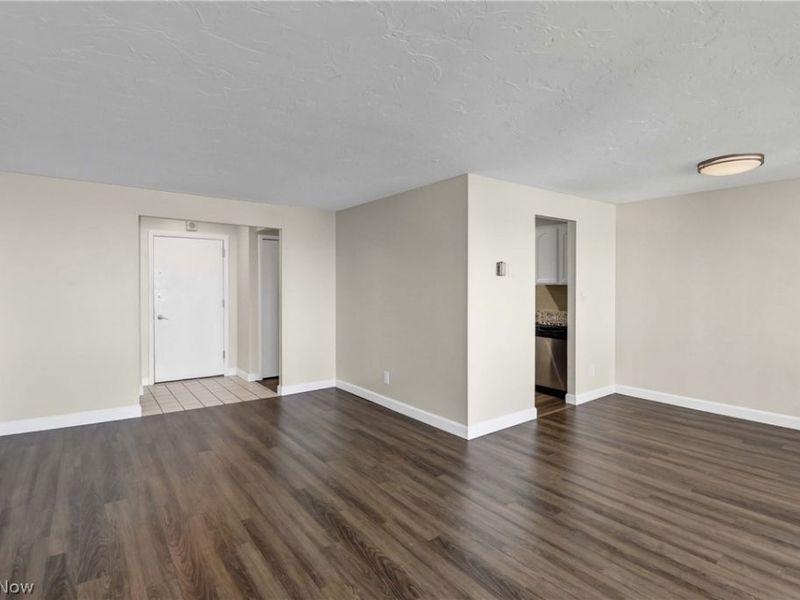 12900 Lake Avenue, Unit 1125, Lakewood, OH 44107 Photo 16