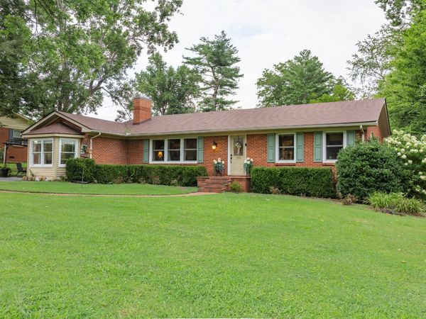 114 Westwood 4th Ave , McMinnville, TN 37110
