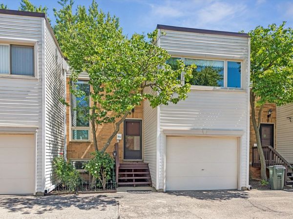 363 CEDAR TREE Court , Unit 363, Hoffman Estates, IL 60169