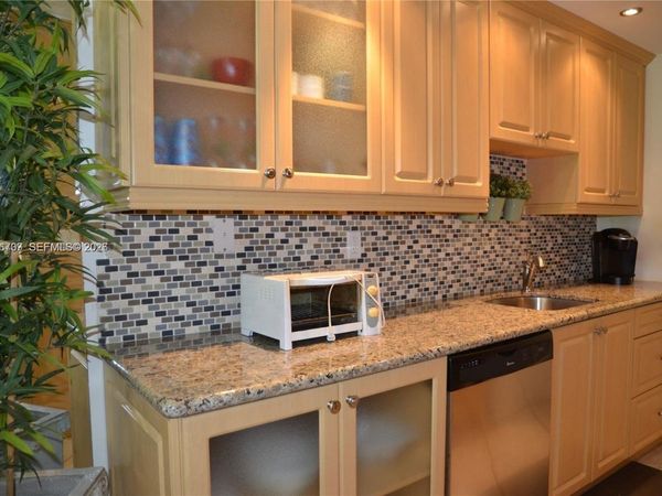 17050 NE 14th Ave , Unit 115, Miami, FL 33162