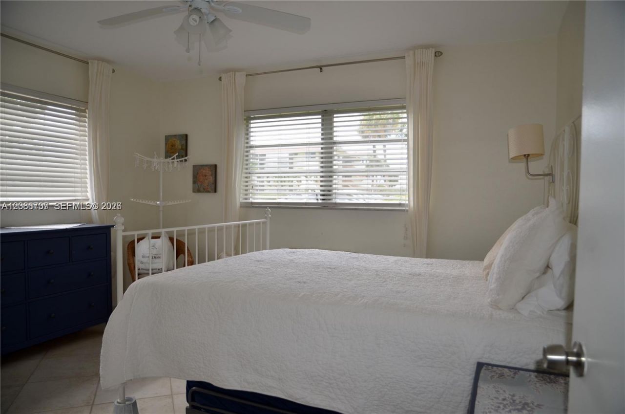 17050 NE 14th Ave , Unit 115, Miami, FL 33162 Photo