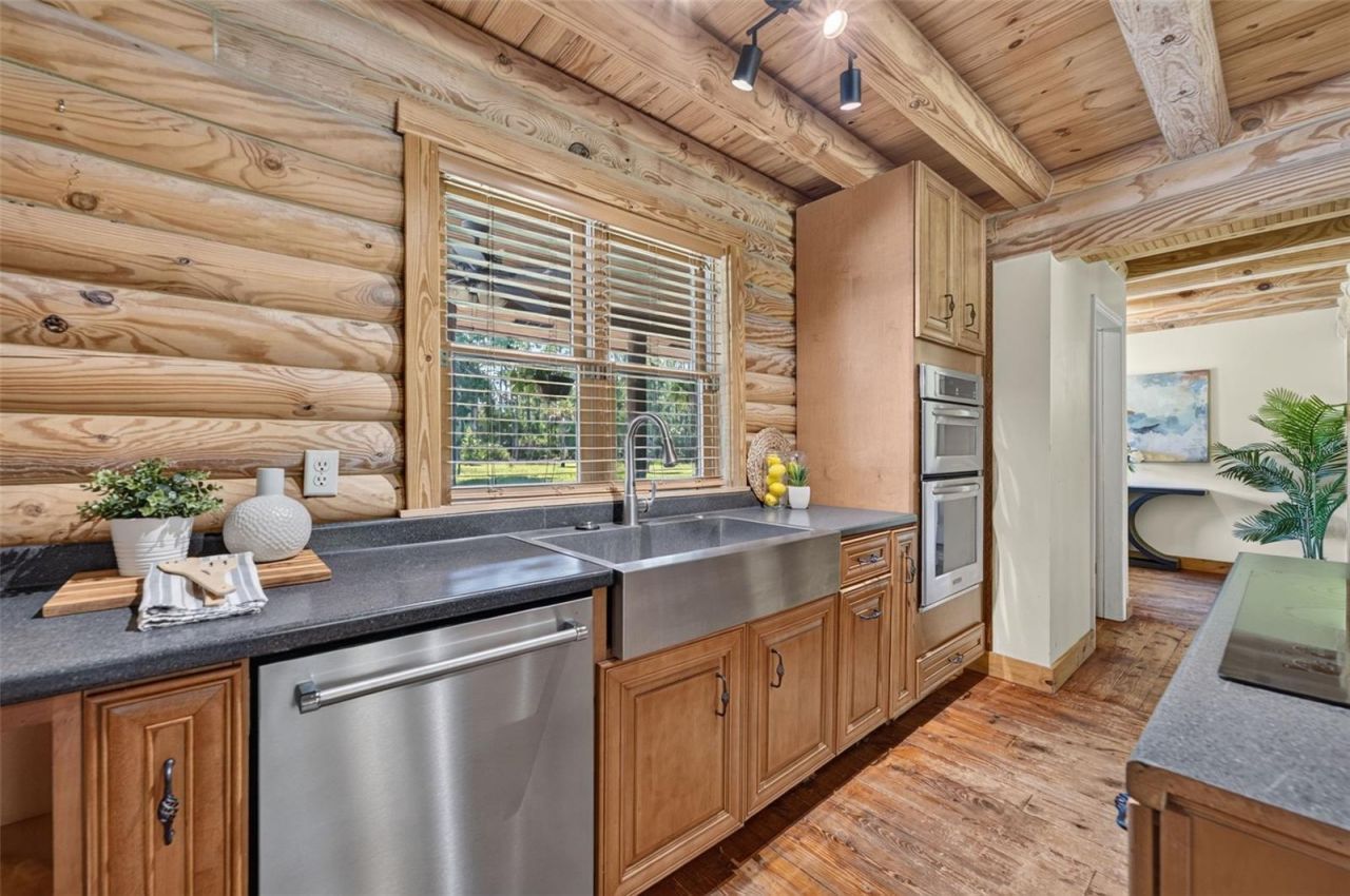 1223 Sutton Trail, Geneva, FL 32732 Photo