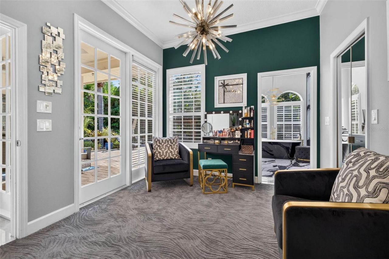 4660 Laurel Oak Lane Ne, Saint Petersburg, FL 33703 Photo