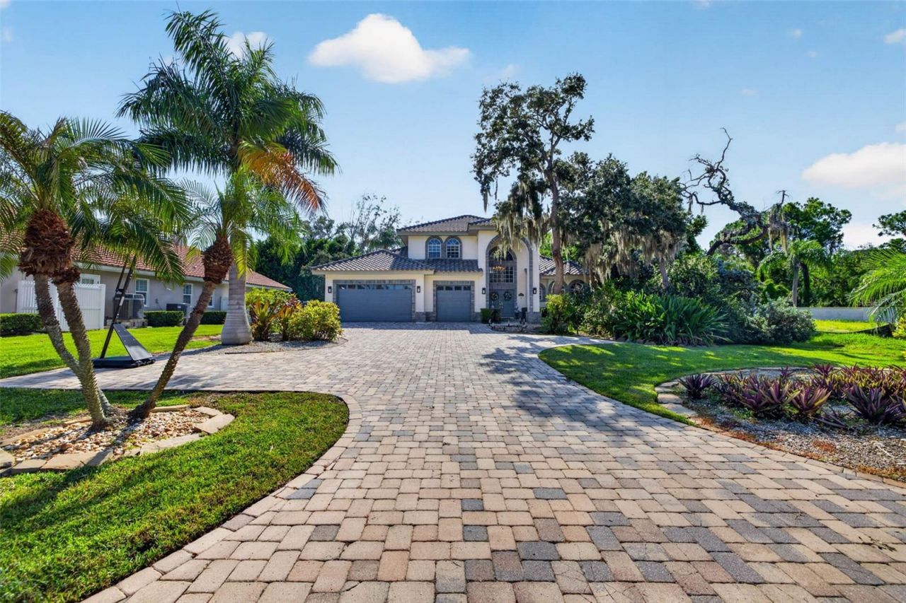 4660 Laurel Oak Lane Ne, Saint Petersburg, FL 33703 Photo