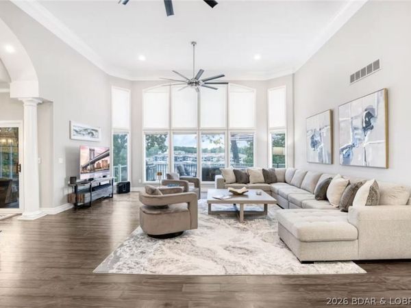 1186 Grand Cove Road, Sunrise Beach, MO 65079