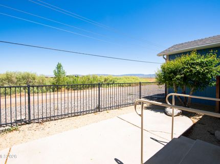 1163 White Oak Loop, Minden, NV 89423 Photo