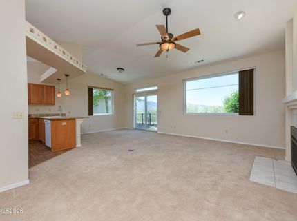 1163 White Oak Loop, Minden, NV 89423 Photo