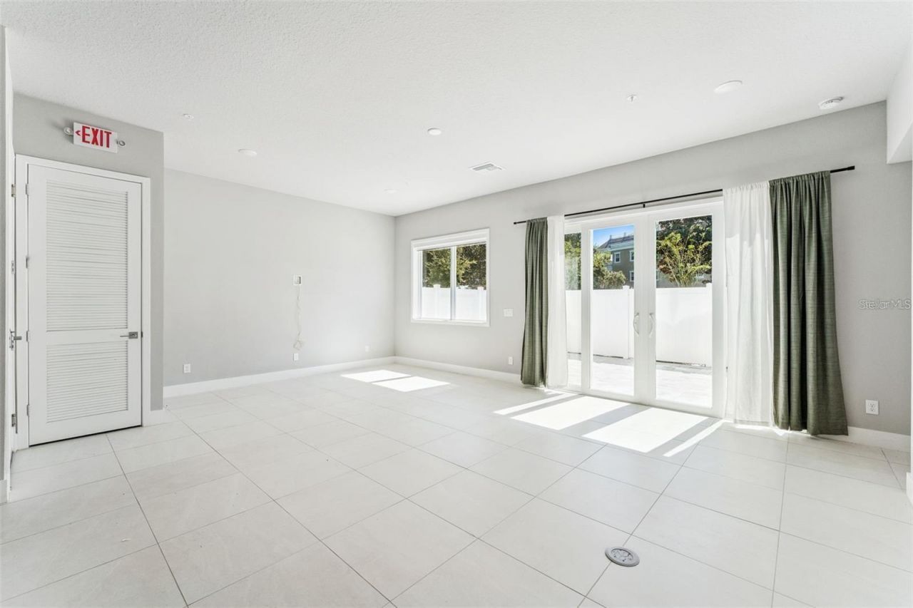 7760 Sandy Ridge Drive , Unit 112, Reunion, FL 34747 Photo