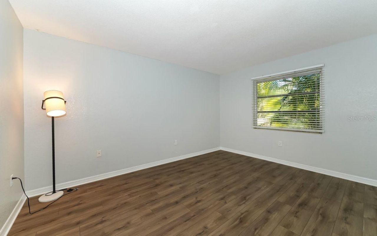 942 La Costa Circle, Unit 9, Sarasota, FL 34237 Photo