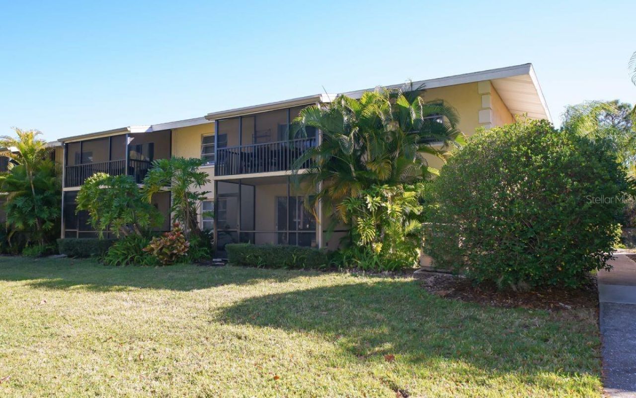 942 La Costa Circle, Unit 9, Sarasota, FL 34237 Photo