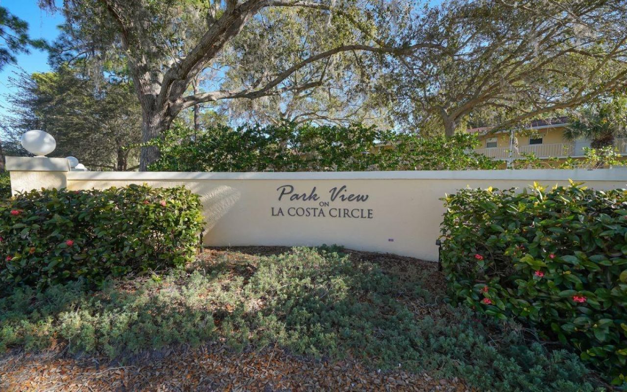 942 La Costa Circle, Unit 9, Sarasota, FL 34237 Photo