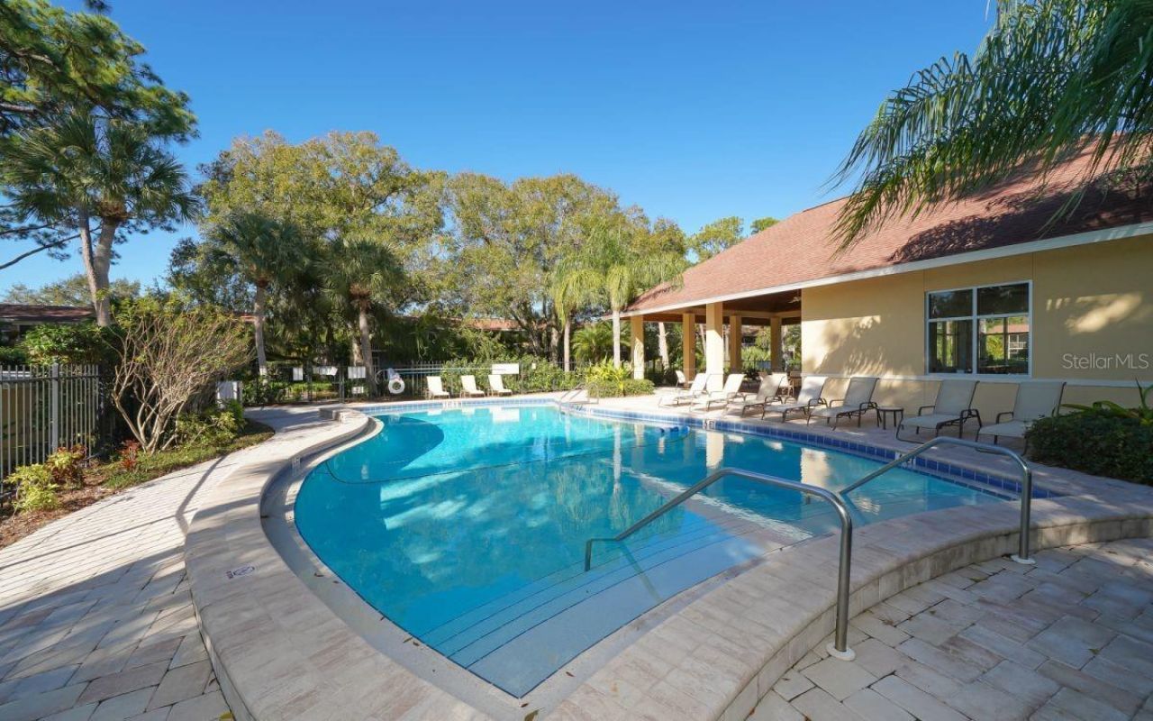 942 La Costa Circle, Unit 9, Sarasota, FL 34237 Photo