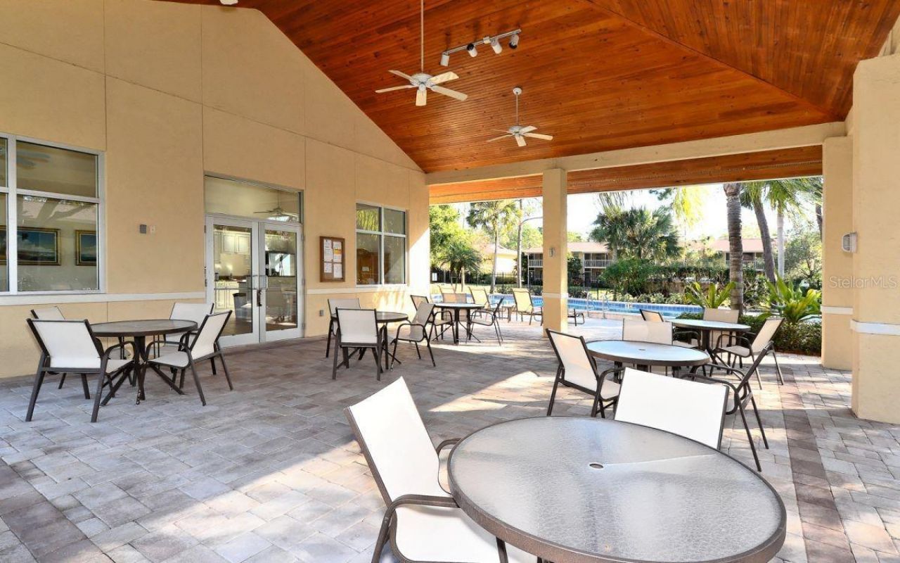 942 La Costa Circle, Unit 9, Sarasota, FL 34237 Photo