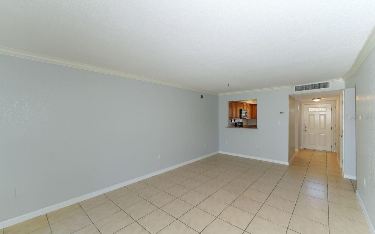 942 La Costa Circle, Unit 9, Sarasota, FL 34237 Photo