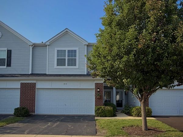 181 Willoughby Court , Unit B, Yorkville, IL 60560