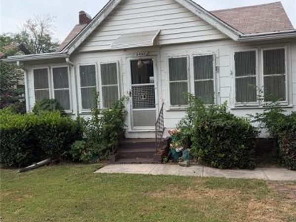 2421 SW 27th Street, Oklahoma City, OK 73108