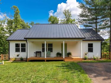14900 THOMAS NELSON HWY, Lovingston, VA 22949