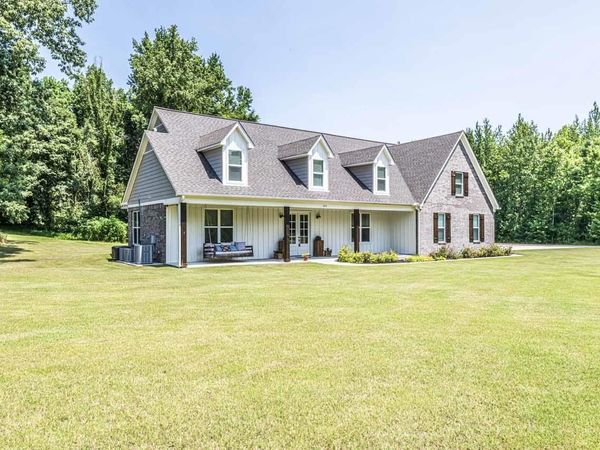 985 PARK ST, Munford, TN 38058