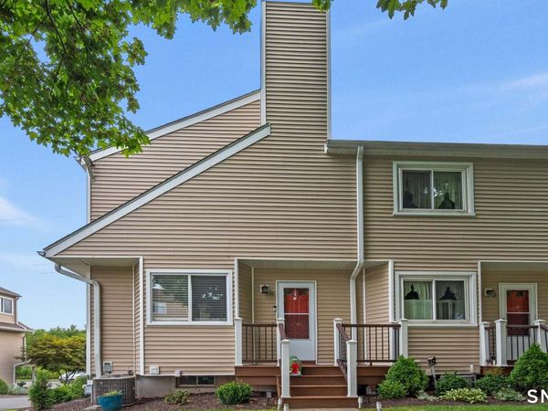 1561 East Main, Unit 10, Meriden, CT 06450