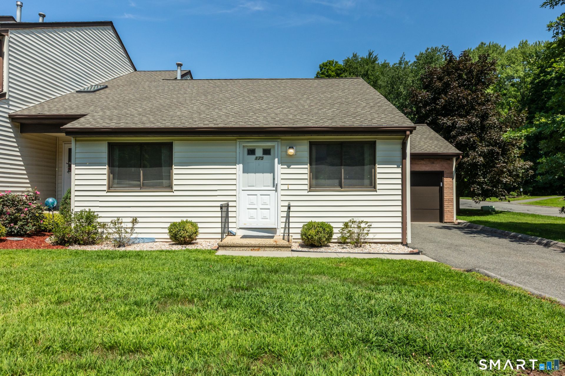 17 Oak Forest, Unit 5, Manchester, CT 06040 Main Photo