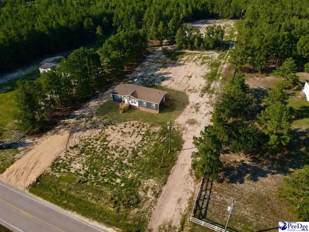 6493 Airport Road Photo 33