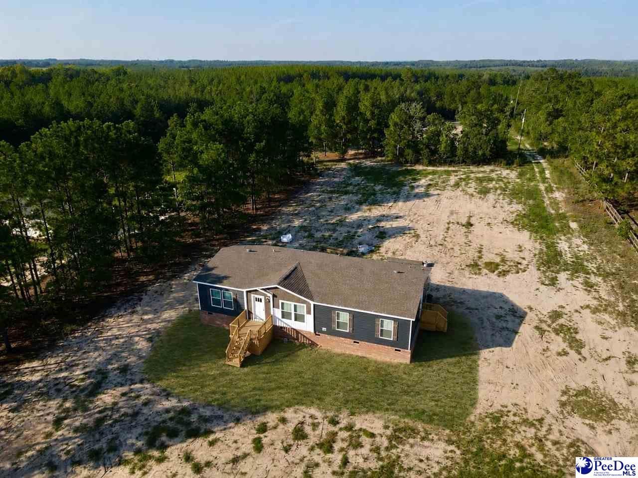 6493 Airport Road Photo 34