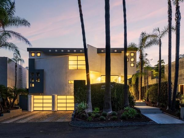 1632 Brahms, Cardiff By The Sea, CA 92007