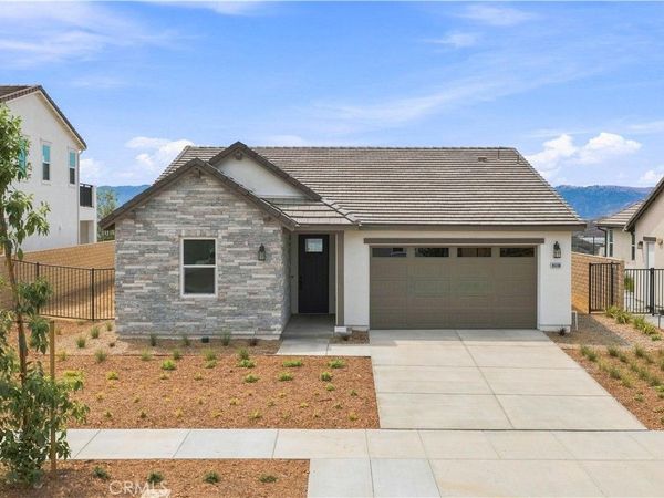 28520 Wildflower Terrace, Castaic, CA 91384
