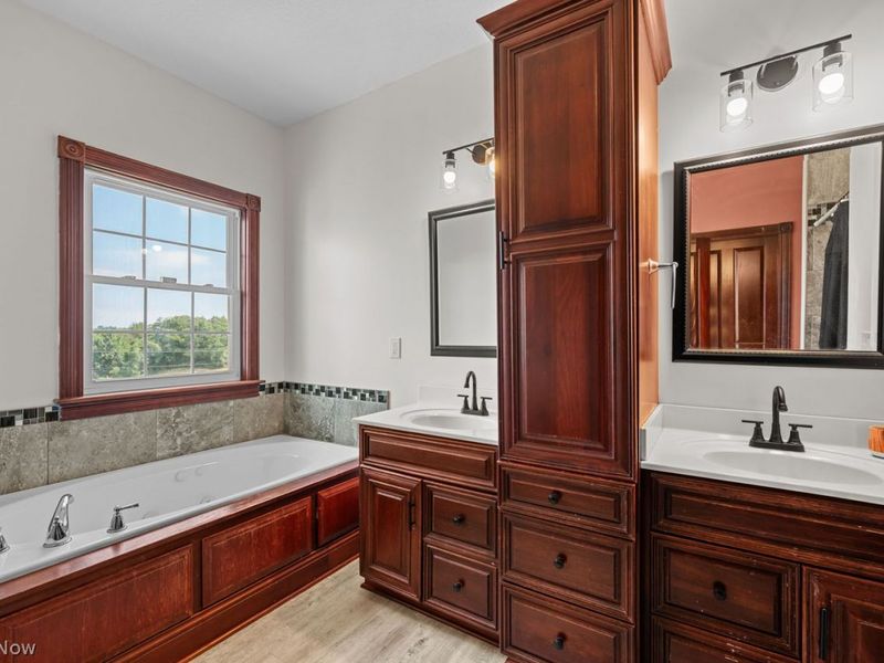 5624 Mapleton Street SE, East Canton, OH 44730 Photo 23