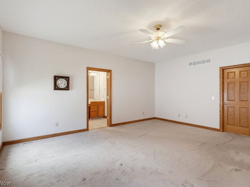154 Whittlesey Drive, Tallmadge, OH 44278 Photo 28