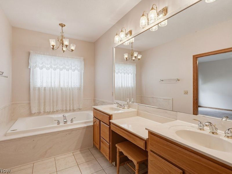 154 Whittlesey Drive, Tallmadge, OH 44278 Photo 29