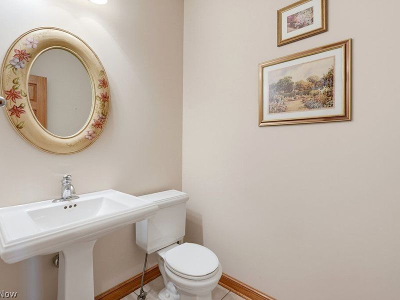 154 Whittlesey Drive, Tallmadge, OH 44278 Photo 32