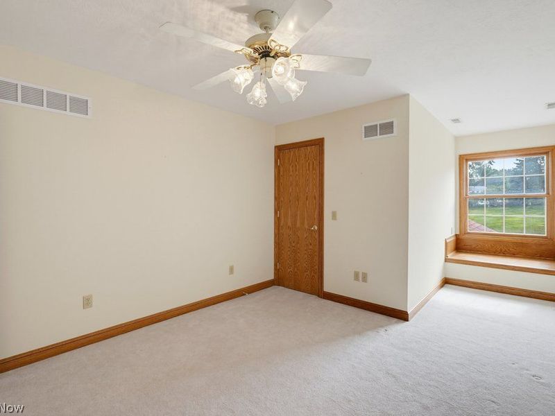 154 Whittlesey Drive, Tallmadge, OH 44278 Photo 37